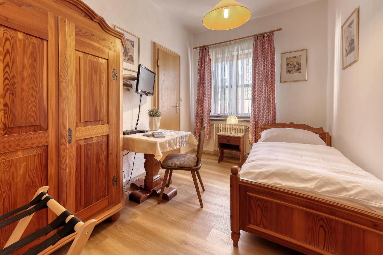 Hotel Bayerischer Hof 博登迈斯 外观 照片