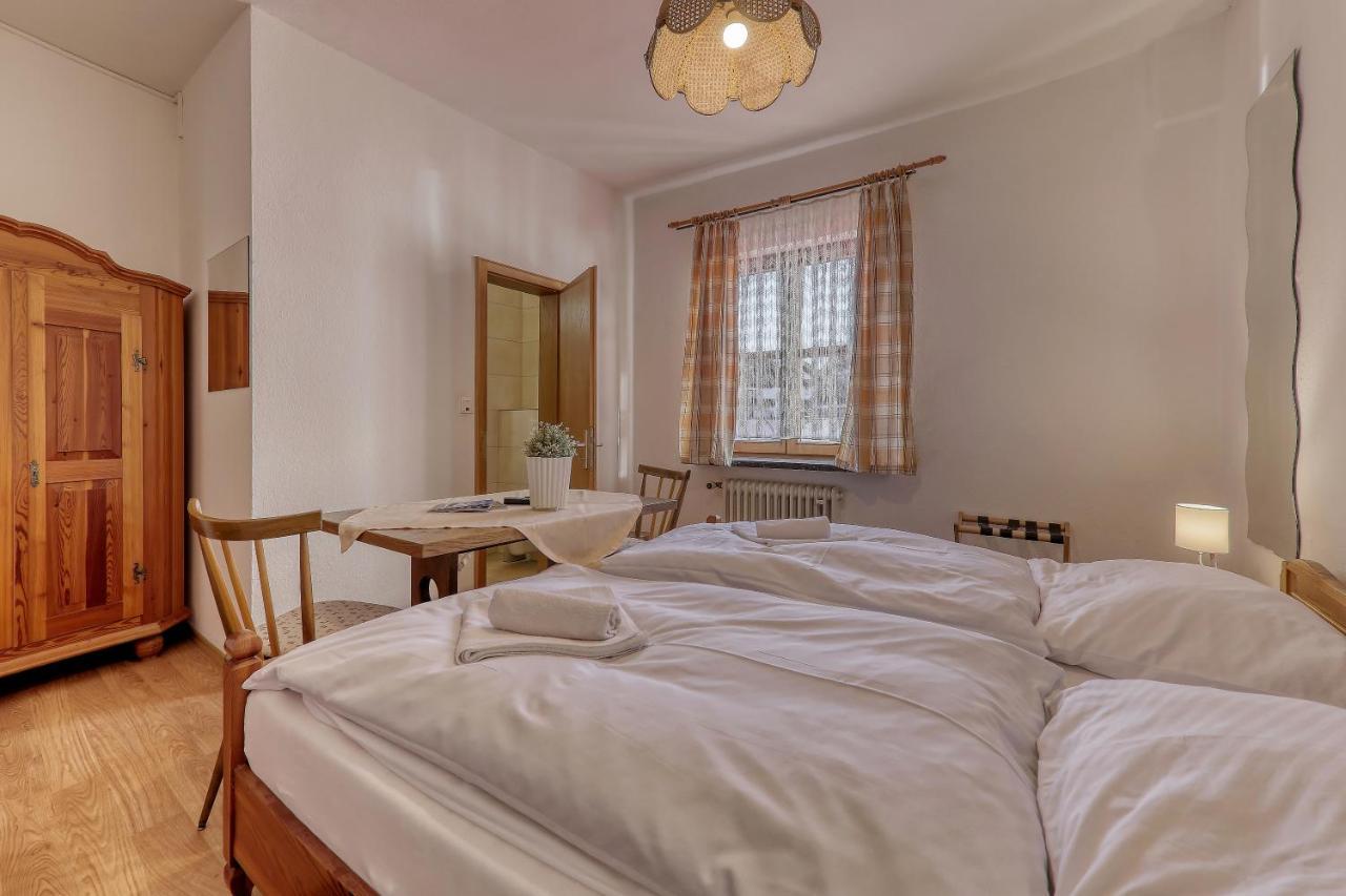 Hotel Bayerischer Hof 博登迈斯 外观 照片